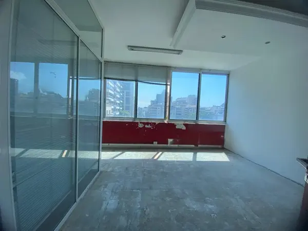 Building for Sale in Verdun