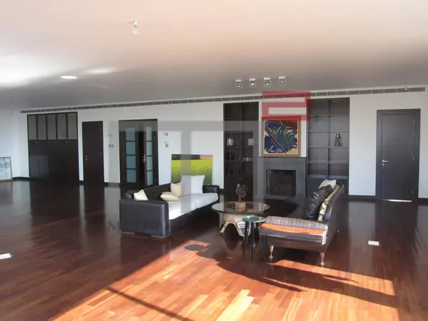Duplex for Rent in Unesco