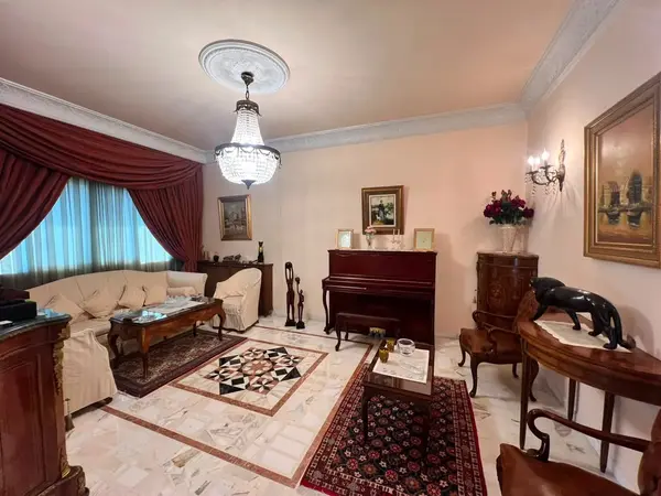 Apartment for Sale in Forn El Chebbak