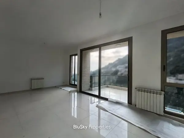 Apartment 155m² Balcony for Sale in Adma
