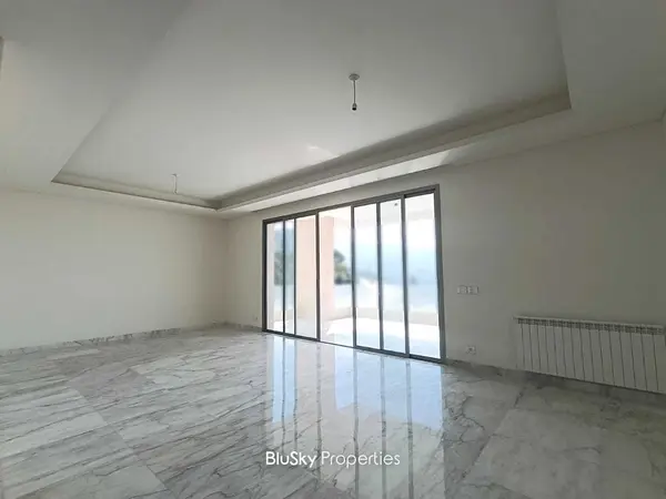 Apartment 230m² Sea View for Sale in Adma