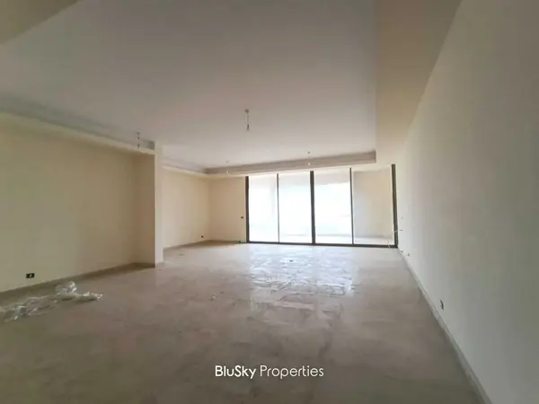 Apartment 274m² Garden for Sale in Adma