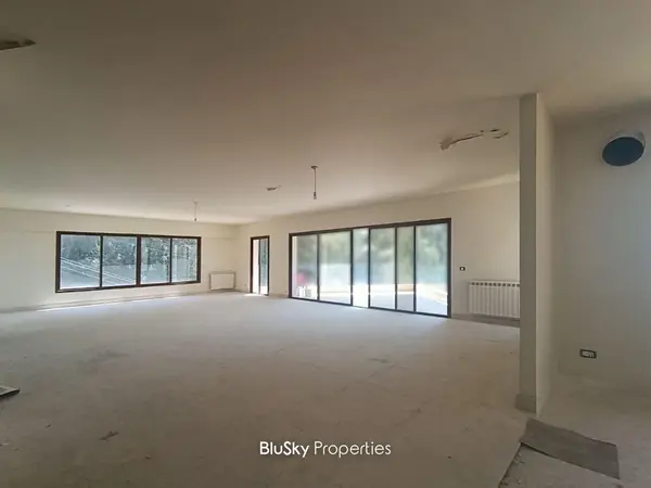 Apartment 400m² Sea View for Sale in Adma