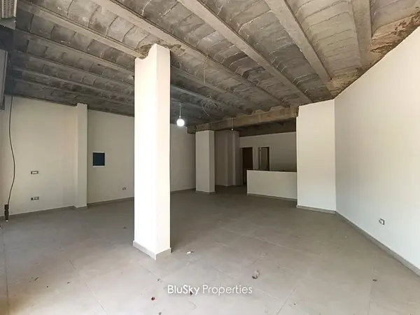 Shop 71m² Depot for Rent in Adma