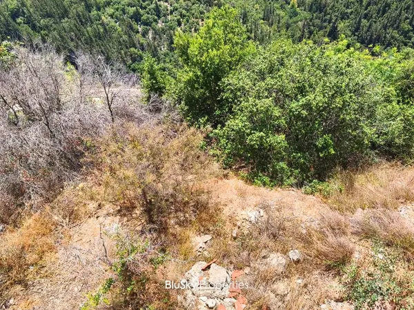 Land 900m² for Sale in Adma