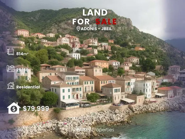 Land 814m² for Sale in Adonis
