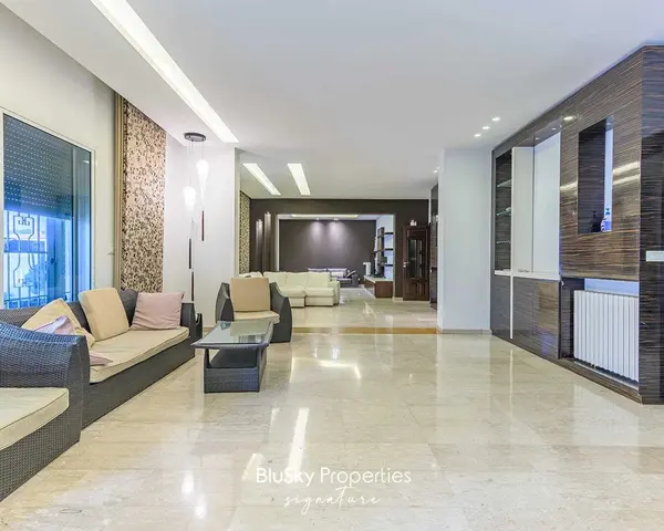 Apartment 500m² Terrace for Sale or Rent in Ain Najem