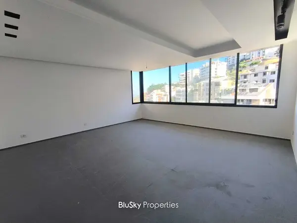 Apartment 138m² Mountain View for Sale in Antelias