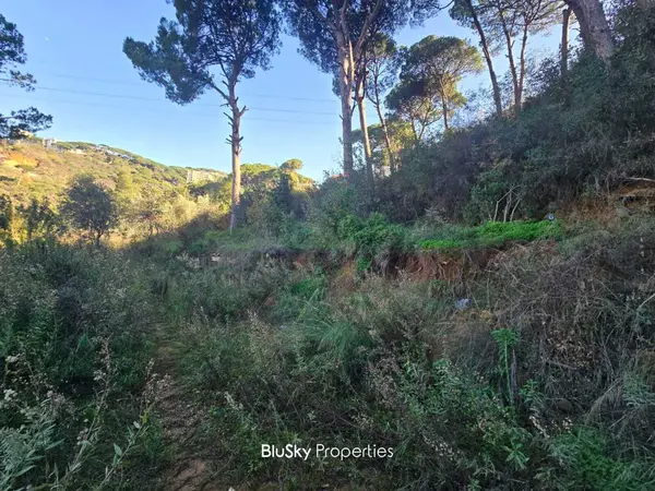 Land 1,069m² for Sale in Araya