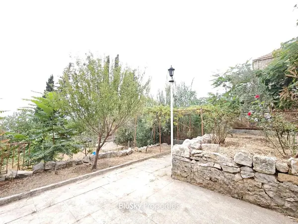 Apartment 170m² Terrace for Rent in Ain Saadeh