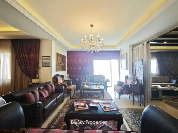 Apartment 235m² with Balcony for Sale in Ain Saadeh