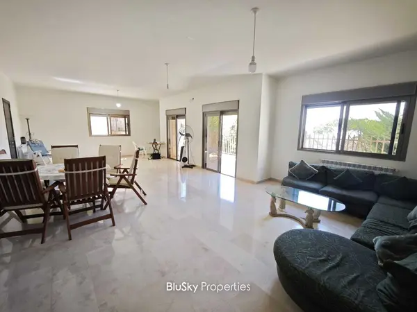 Apartment 250m² Garden for Sale in Ain Saadeh