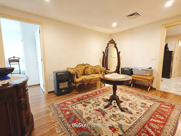 Apartment 300m² Sea View for Sale in Ain Saadeh