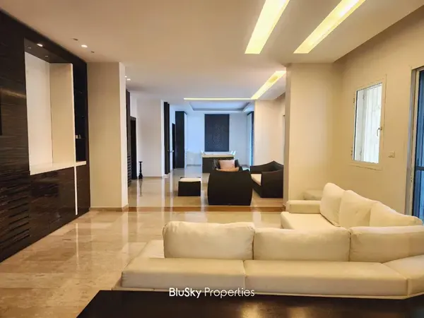 Apartment 550m² Terrace for Sale in Ain Saadeh