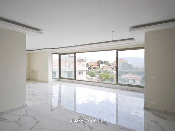 Apartment 240m² Garden for Sale in Baabdat