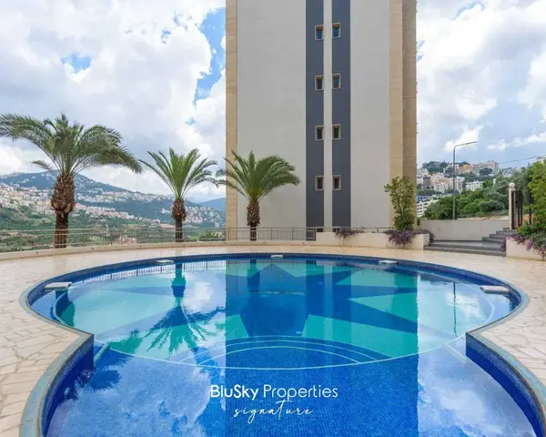 Apartment 266m² City View for Rent in Baabda