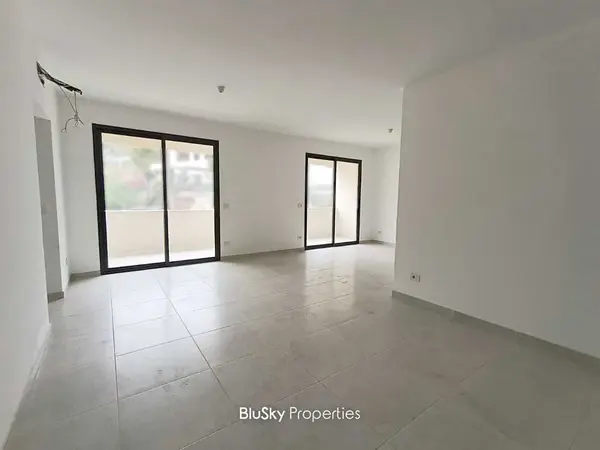 Apartment 176m² Mountain View for Sale in Blat
