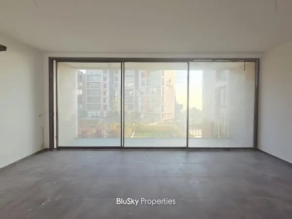 Apartment 155m² with Sea View for Rent in Beit Meri