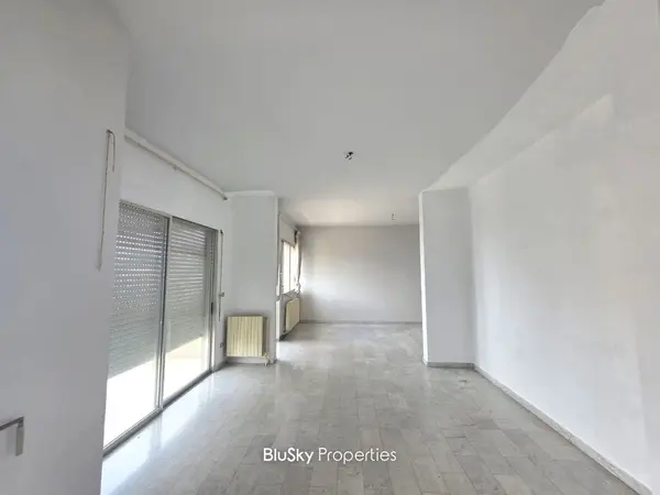 Apartment 245m² with Sea View for Sale in Beit Meri