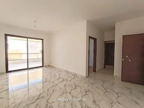 Apartment 100m² for Sale in Bouar
