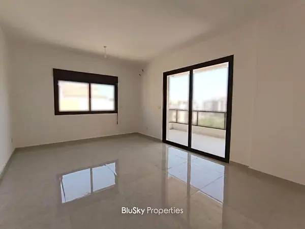 Apartment 100m² for Sale in Bouar
