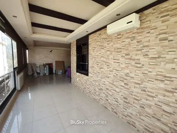 Apartment 160m² for Sale or Rent in Broumana