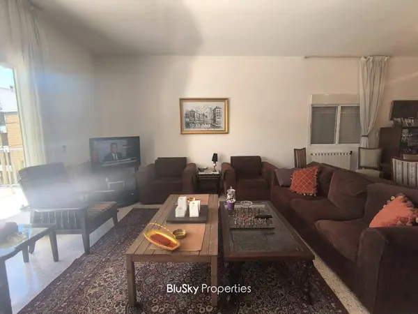 Apartment 220m² Balcony for Sale in Broumana
