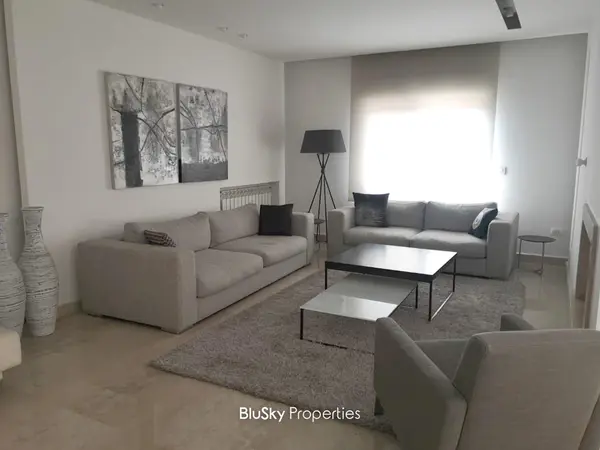 Apartment 240m² Terrace for Rent in Broumana