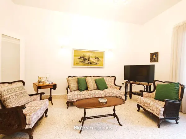 Apartment 240m² Terrace for Rent in Broumana