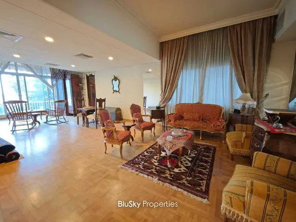 Apartment 350m² Mountain View for Sale or Rent in Broumana