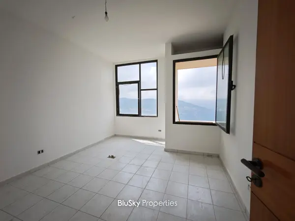 Apartment 65m² with Mountain View for Sale in Broumana