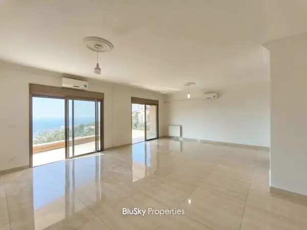 Apartment 200m² with Sea View for Rent in Bsalim