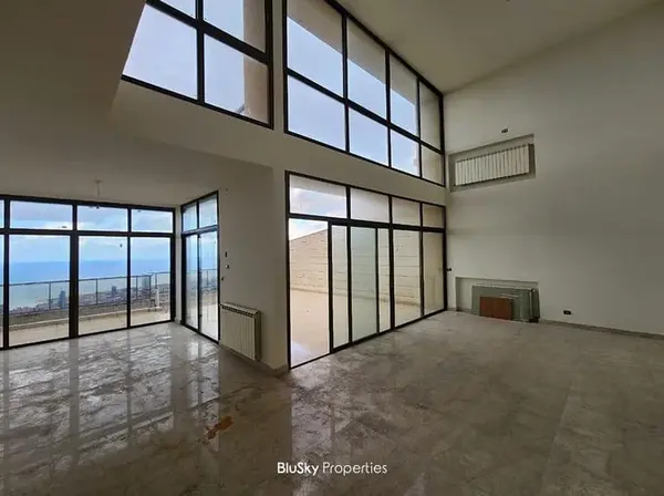 Duplex 230m² Terrace for Sale in Bsalim