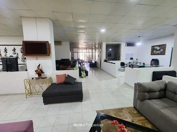 Warehouse 900m² for Sale or Rent in Bsalim