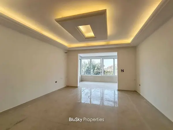 Apartment 200m² Terrace for Sale in Chnaniir