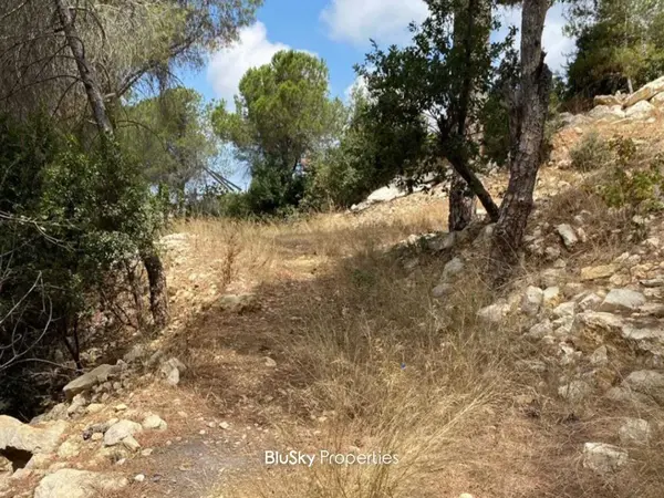 Land 5,573m² for Sale in Chnaniir