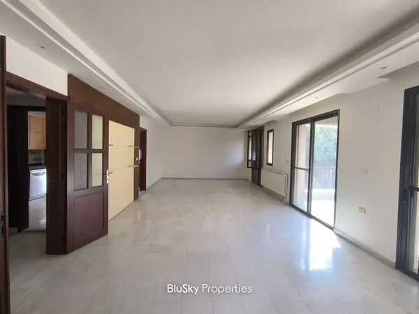 Apartment 210m² with Balcony for Sale in Dik El Mehde