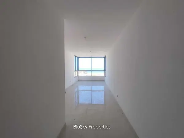 Apartment 115m² Sea View for Sale in Daher Sarba