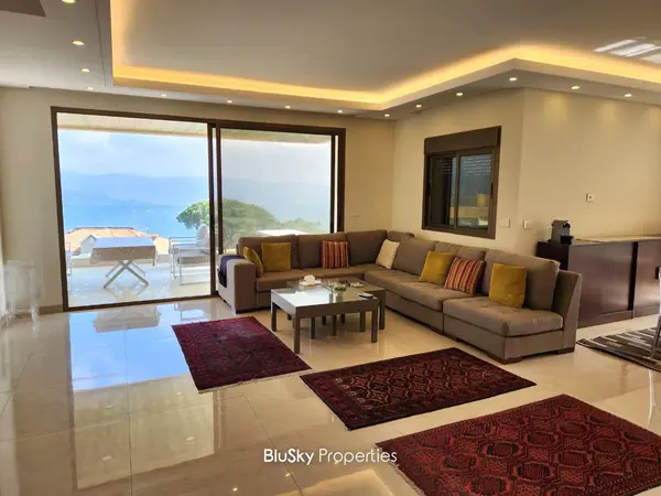 Duplex 300m² Terrace for Sale in Daher El Souwen