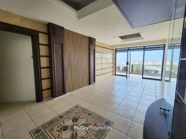 Shop 100m² for Rent in Fanar