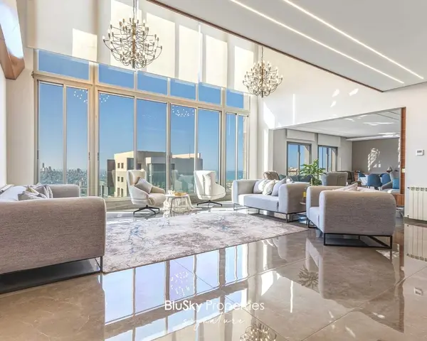 Duplex 290m² Sea View for Sale in Tilal El Fanar