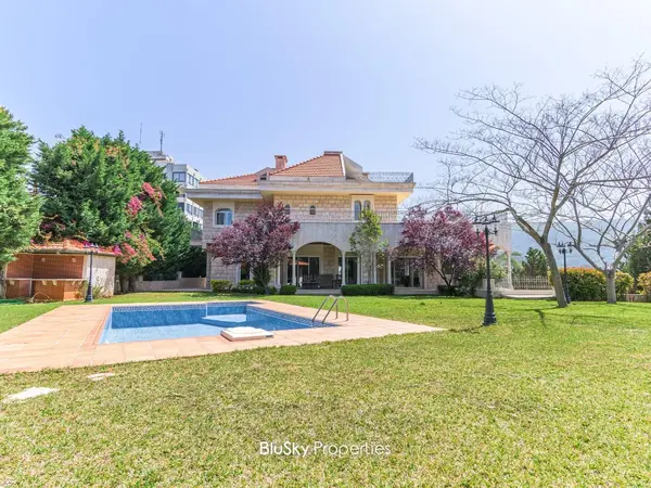 Villa 1,500m² Land for Sale in Fatka