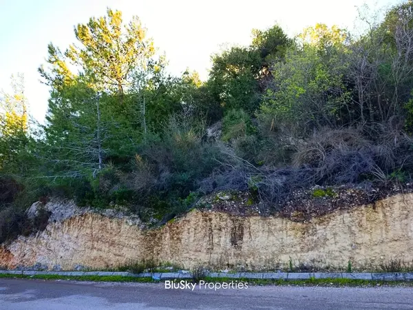 Land 1,211m² for Sale in Fidar