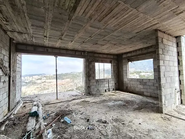 Apartment 120m² Terrace for Sale in Ghedres