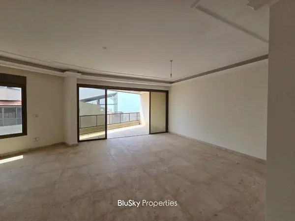 Apartment 225m² Sea View for Sale in Hadath