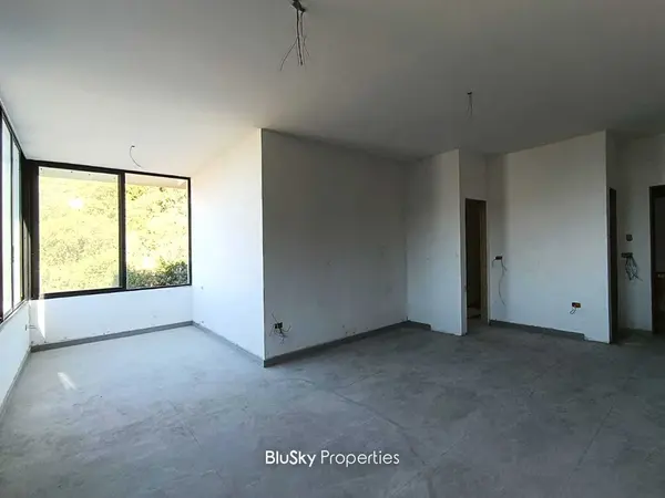 Apartment 112m² Sea View for Sale in Halat