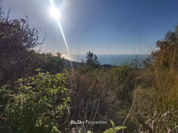 Land 1,487m² for Sale in Halat