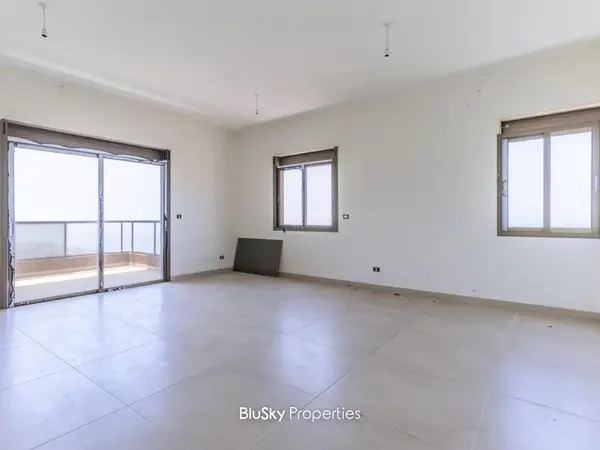 Duplex 310m² Sea View for Sale in Halat