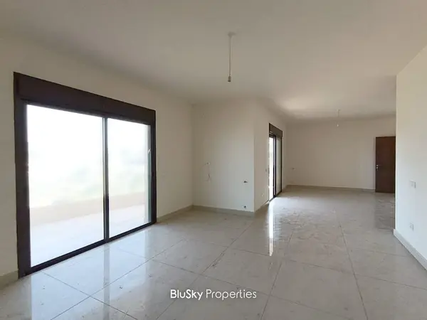 Apartment 215m² with Balcony for Sale in Hboub