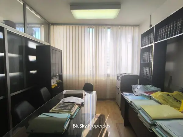 Office 55m² for Sale in Jal El Dib